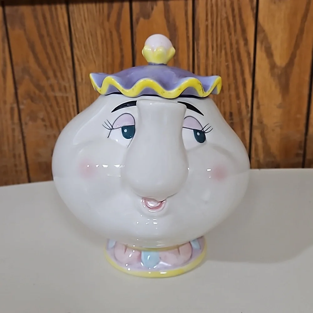 Disney Beauty and The Beast Ms. Pots, Chip and 2 Cups Ceramic Set - Picture 3 of 16